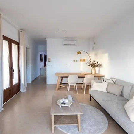 Nomadica Playa Blanca (Lanzarote)