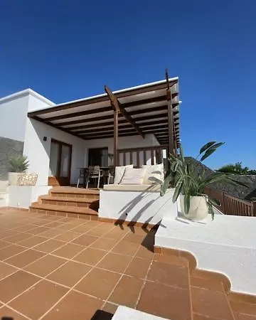 Villa Nomadica
